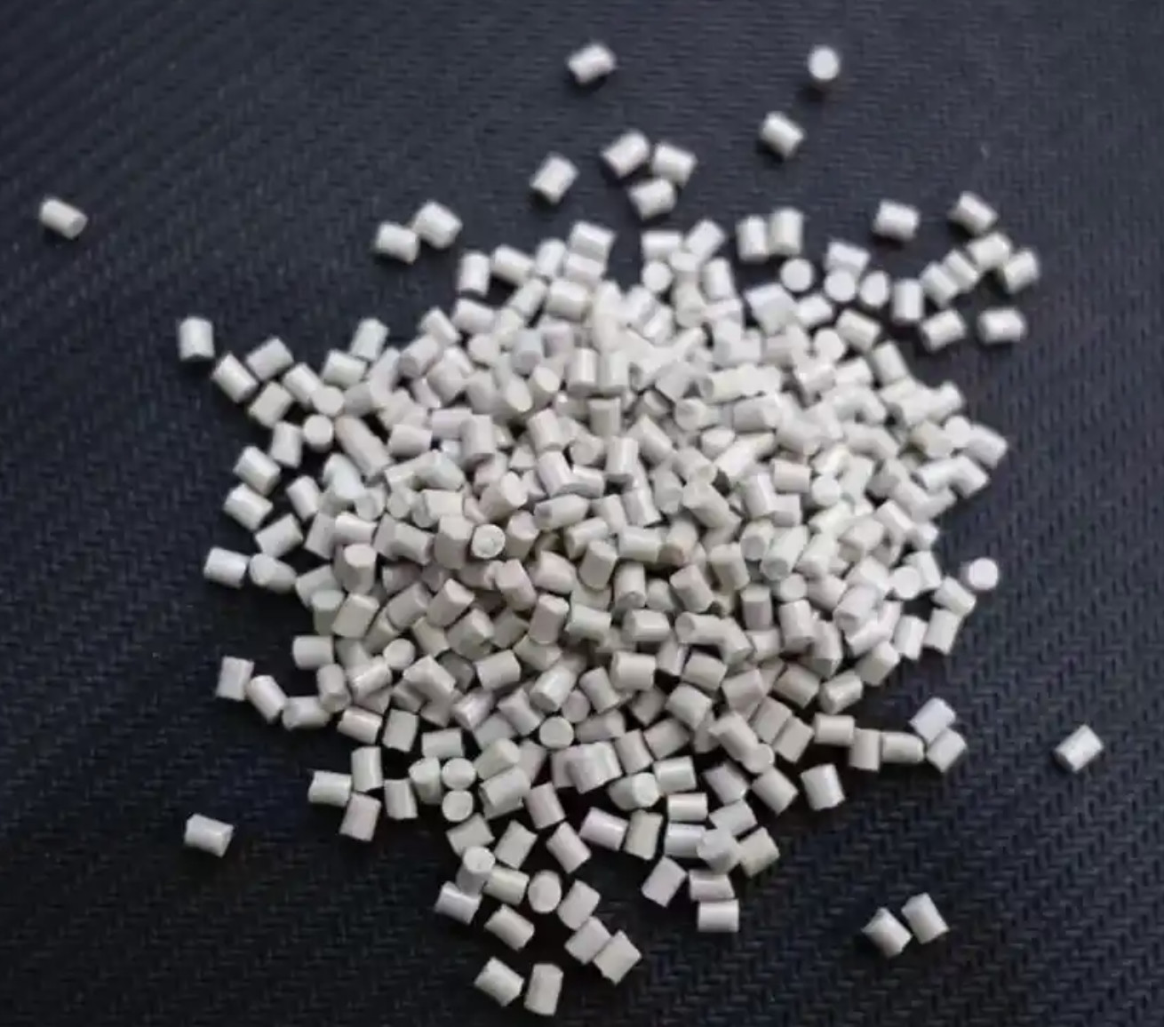 Latest company blogs about PEEK (Polyetheretherketone) – properties & applications