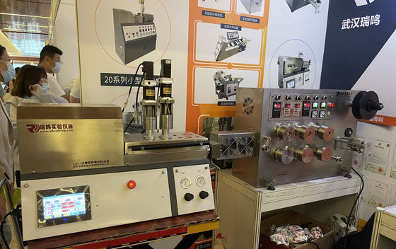 Buy 5kg/CM2 Air Pressure Lab Spinning Machine Experimental Unidirectional Drawing Machine online manufacture
